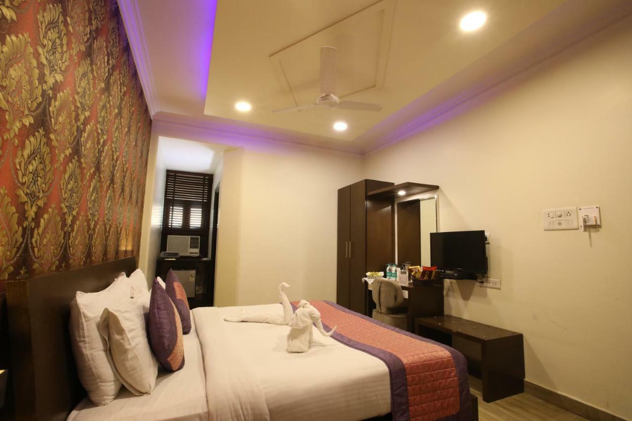 Hotel Surya International New Delhi Extérieur photo